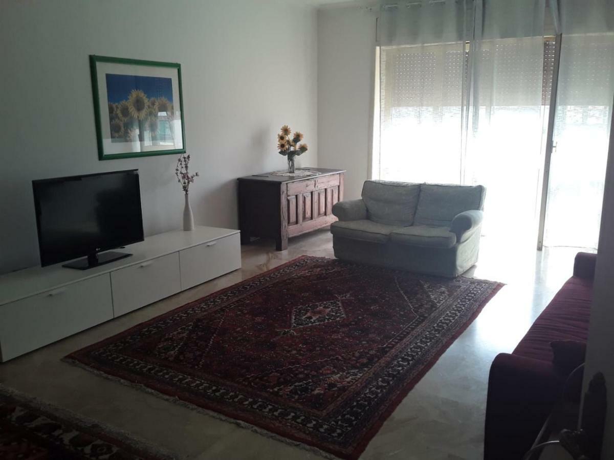 Casa Lilian Hotel Lecce Bagian luar foto